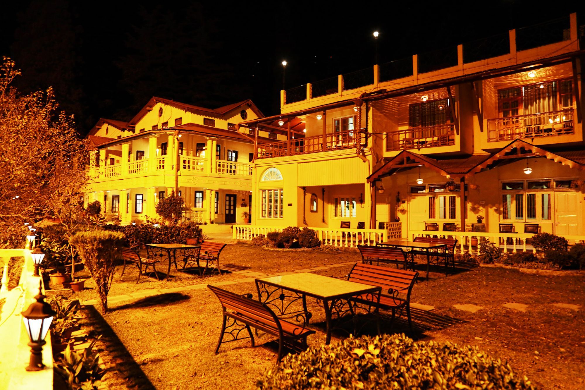 The Pavilion Nainital Eksteriør bilde